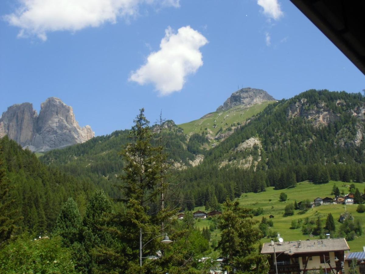 Готель Garni Festil Кампітелло-ді-Фасса Екстер'єр фото